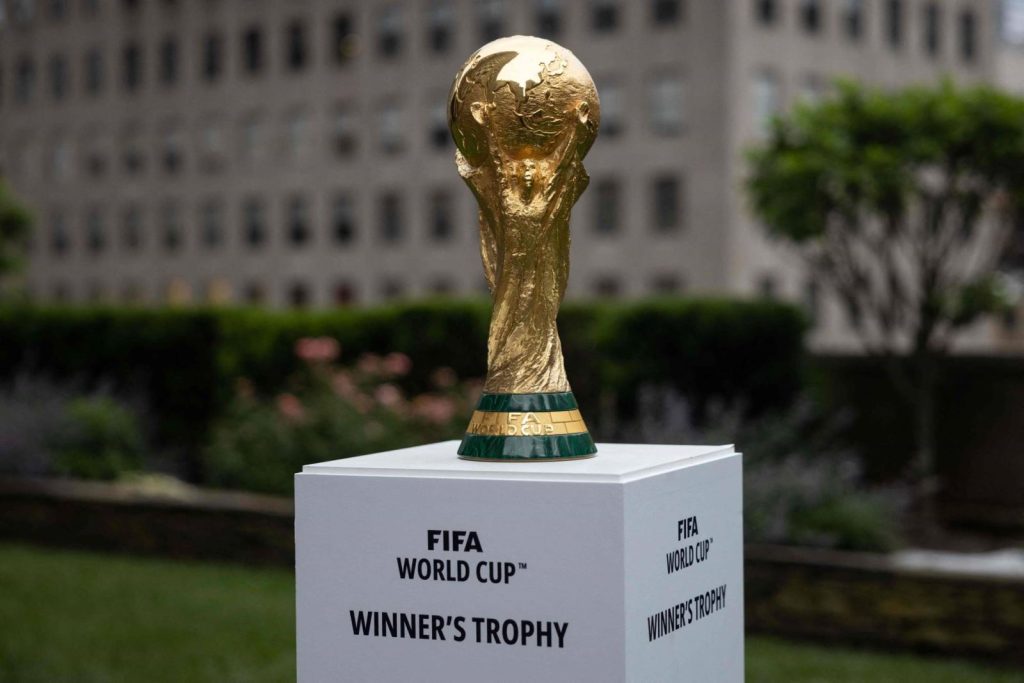 World Cup là giải bóng đá hấp dẫn nhất World Cup là giải bóng đá hấp dẫn nhất