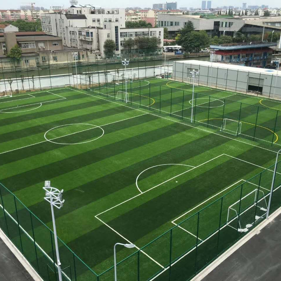 Kích thước sân bóng 5 người thường sẽ là bao nhiêu m2? 5 Kích thước sân bóng 5 người thường sẽ là bao nhiêu m2?