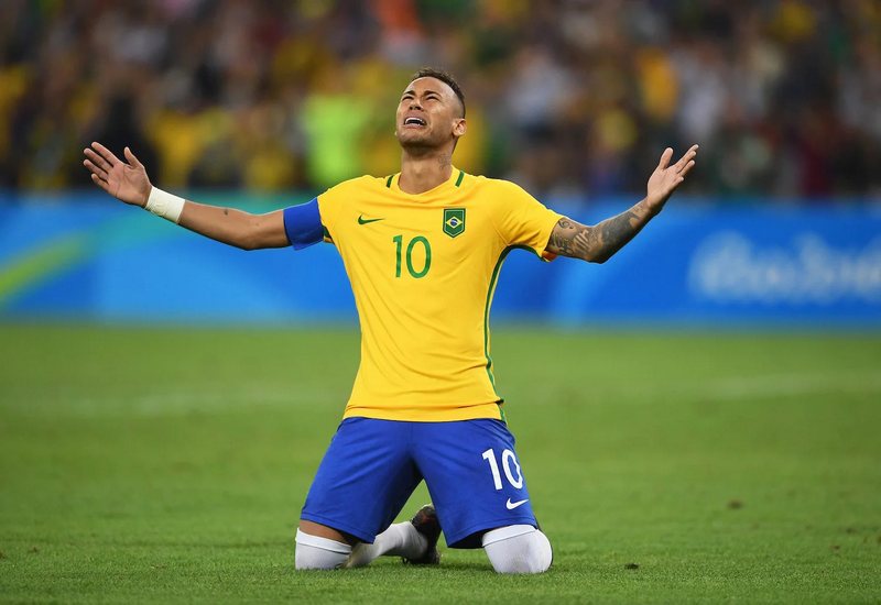 Neymar ăn mừng khi ghi bàn quyết định cho Brazil tại Olympic 2016 Neymar ăn mừng khi ghi bàn quyết định cho Brazil tại Olympic 2016