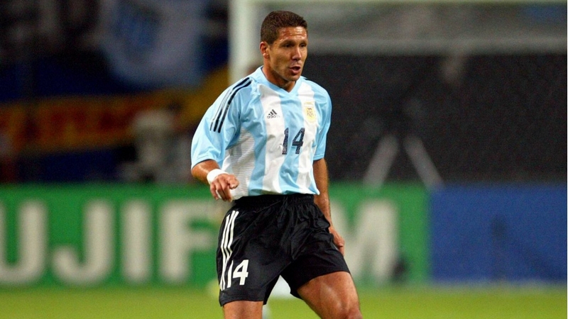 Diego Simeone hoàn toàn xứng đáng để góp mặt trong đội hình huyền thoại Diego Simeone hoàn toàn xứng đáng để góp mặt trong đội hình huyền thoại