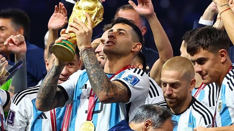 Cầu thủ Cristian Romero đã giành được danh hiệu danh giá với Argentina khi còn khá trẻ Cầu thủ Cristian Romero đã giành được danh hiệu danh giá với Argentina khi còn khá trẻ