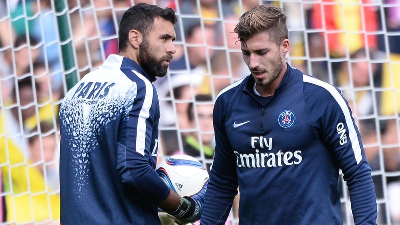 Thực sự thì tài năng của thủ môn Salvatore Sirigu không phải là lớn Thực sự thì tài năng của thủ môn Salvatore Sirigu không phải là lớn
